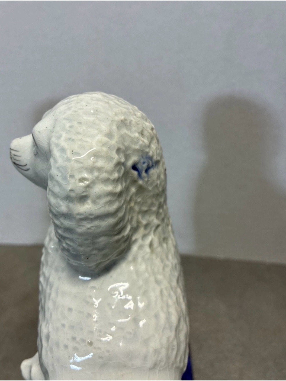 Pair Of Staffordshire 19 c. Poodle Mum With 2 Pups Cobalt Base Gilt Trim - Picture 8 of 16